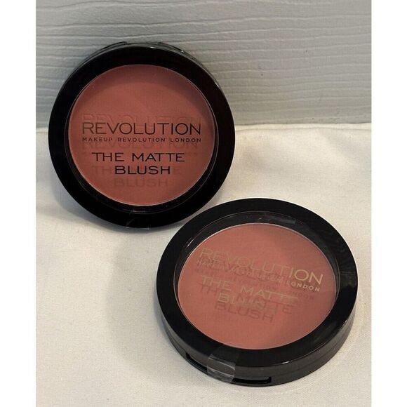 Revolution The Matte Blush Powder Set of 2 “Fusion” NEW - Picture 2 of 3